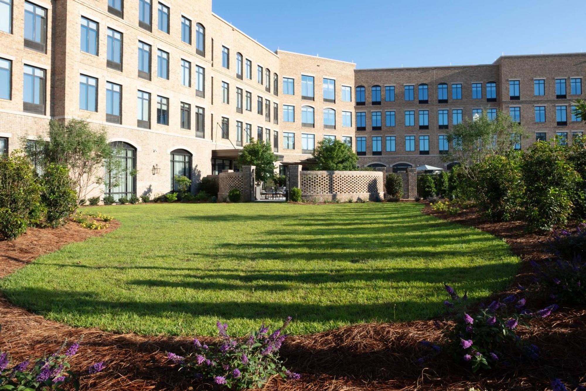 Courtyard By Marriott Thomasville Downtown Zewnętrze zdjęcie