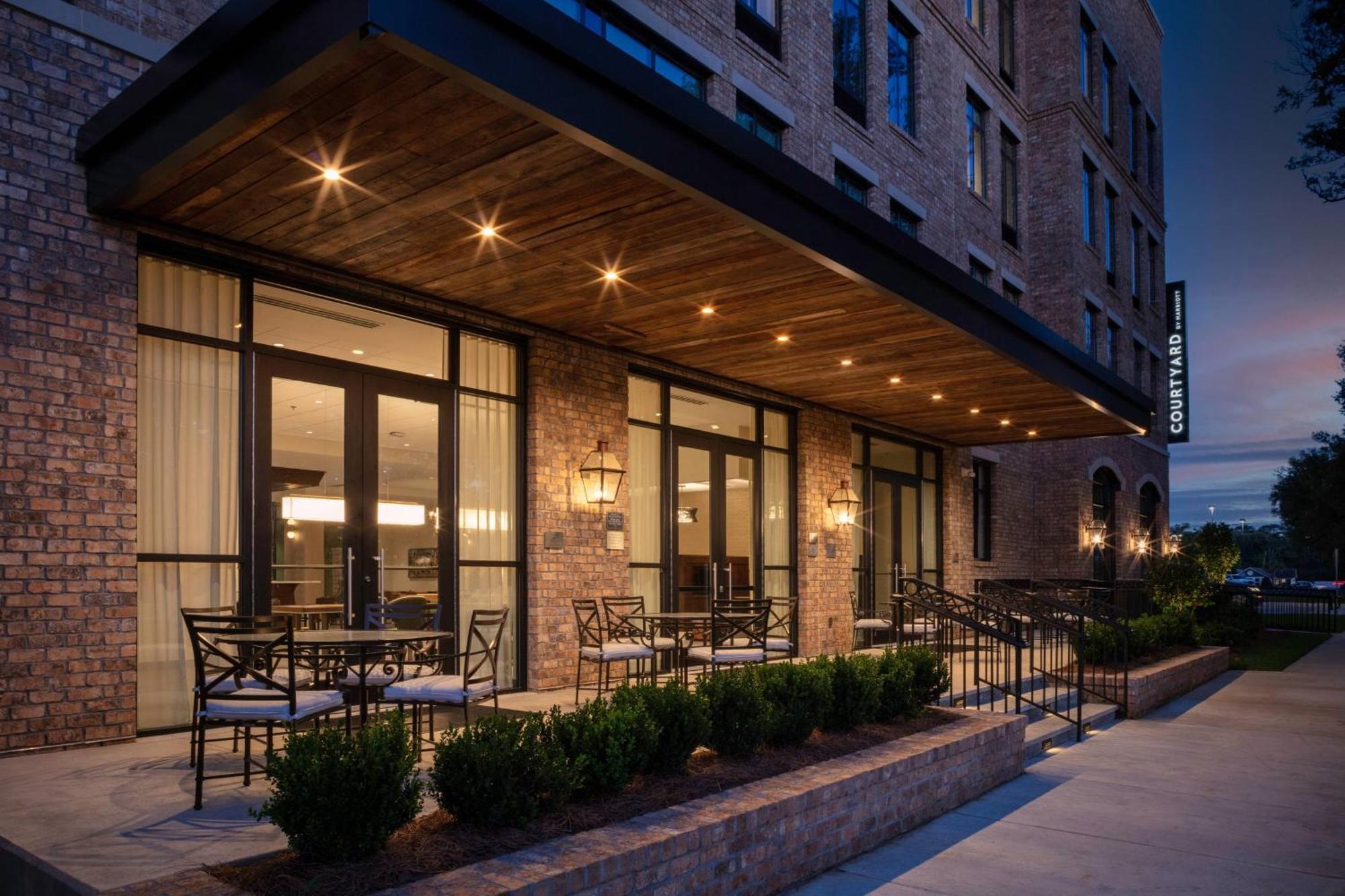 Courtyard By Marriott Thomasville Downtown Zewnętrze zdjęcie